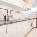 Two-bedroom With Sea View 06 公寓 *