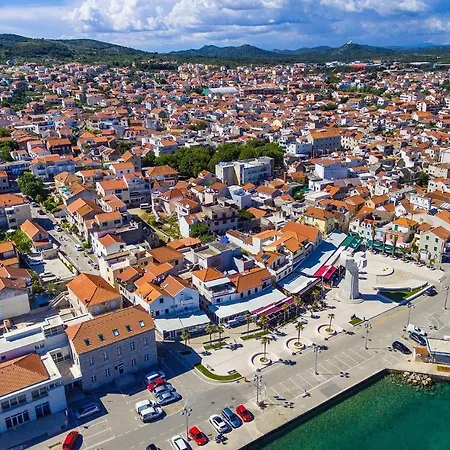 Two-bedroom With Sea View 06 Lejlighed Vodice