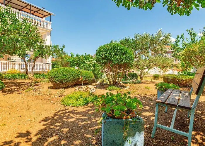 Apartman Two-Bedroom Apartment Vodice With Sea View 06