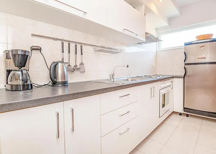 Two-Bedroom Apartment Vodice With Sea View 06 Apartman *